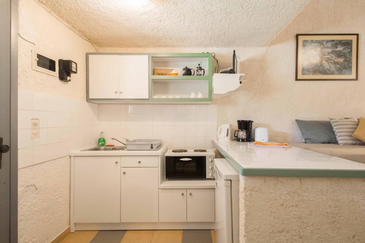 אצ'ארבי Lefkes Apartments מראה חיצוני תמונה
