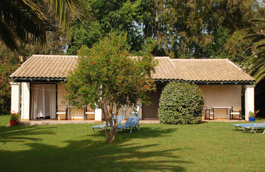 אצ'ארבי Lefkes Apartments חדר תמונה