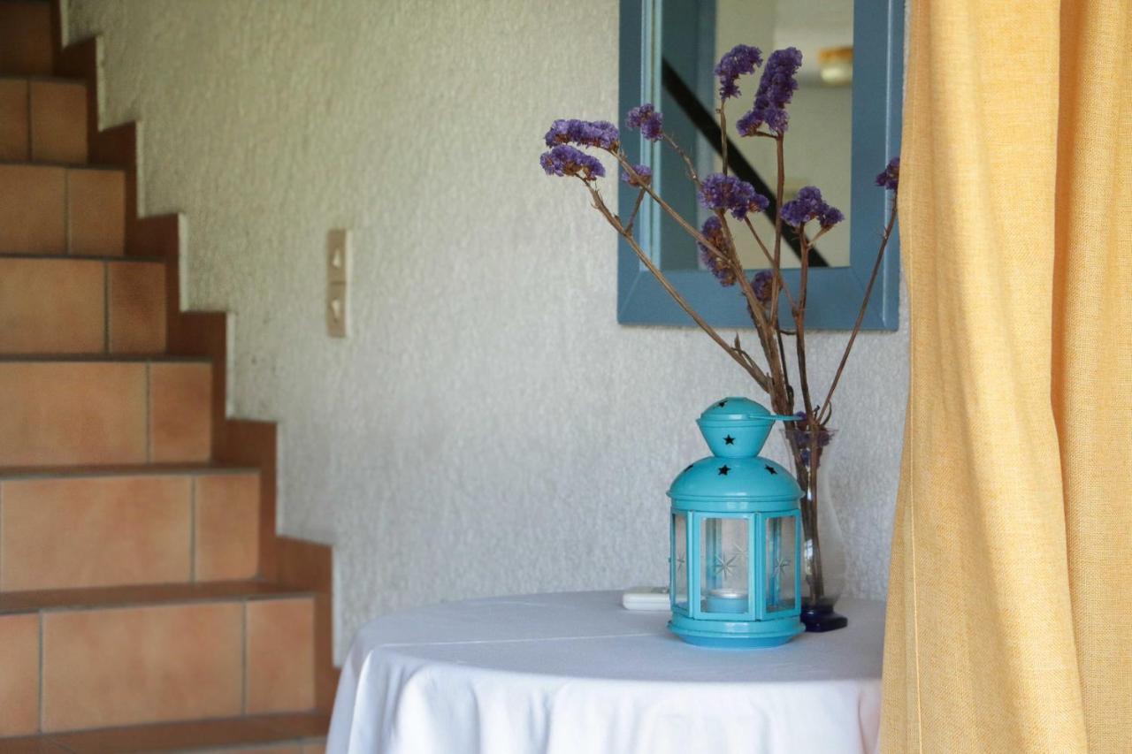 אצ'ארבי Lefkes Apartments מראה חיצוני תמונה